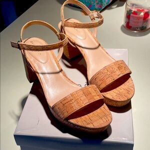 Bandolino Tan Cork Block Heel Sandals size 9. Never worn